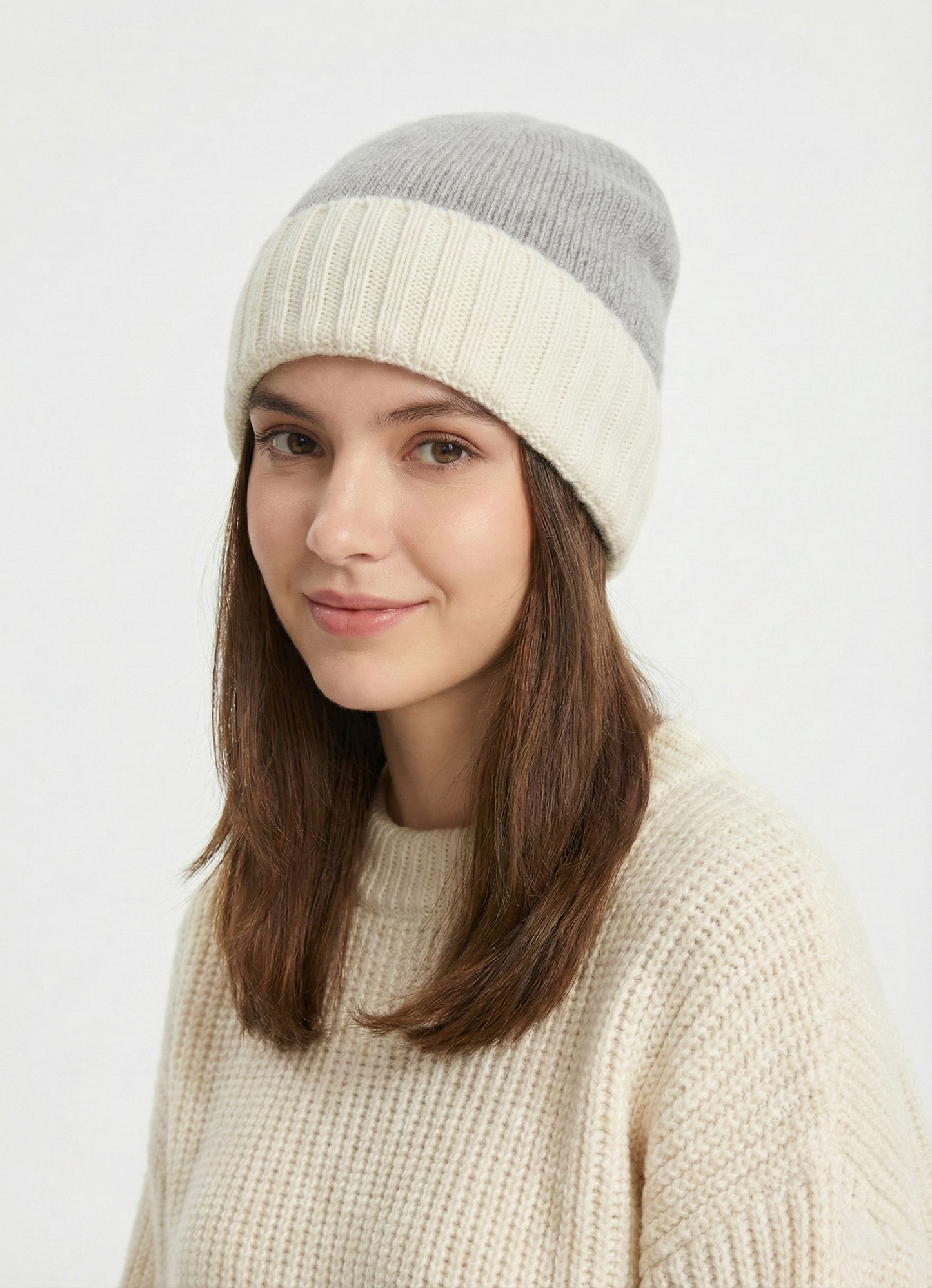 Bicolor Beanie