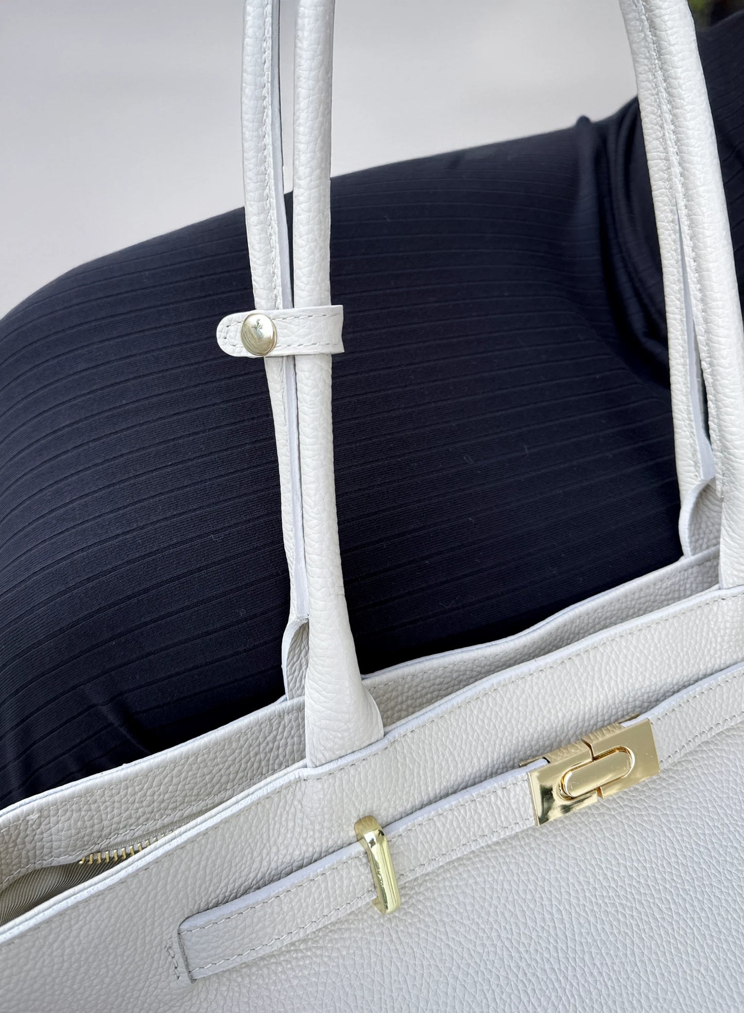 Italian Leather Bag Clara image 5